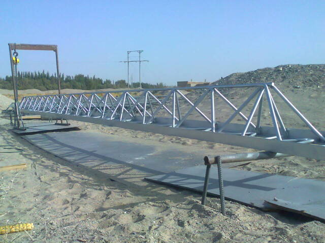 赵西垸林场专业承揽大中小型喷涂翻新施工业务！